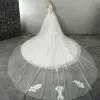 Chinese style White Pierced Wedding Dresses 2017 A-Line / Princess High Neck Sleeveless Backless Appliques Lace Royal Train