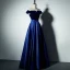 Modest / Simple Burgundy Evening Dresses  2017 A-Line / Princess V-Neck Off-The-Shoulder Short Sleeve Floor-Length / Long Backless Formal Dresses