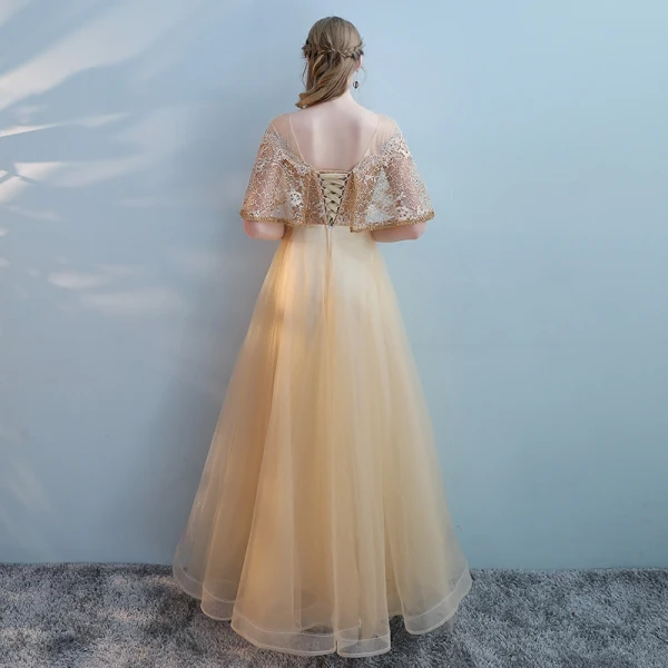 Charmant Doré Transparentes Robe De Bal 2018 Princesse Encolure Dégagée Manches Courtes Perle Perlage Faux Diamant Longue Volants Dos Nu Robe De Ceremonie