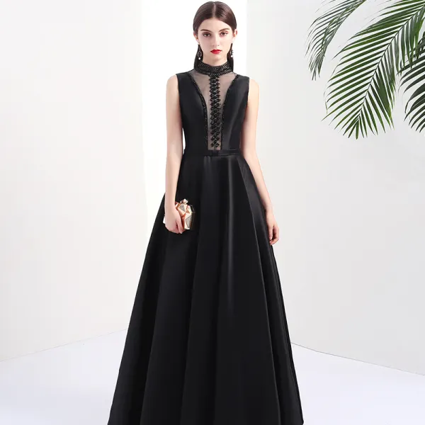 Modern / Fashion Black Pierced Evening Dresses  2017 A-Line / Princess High Neck Sleeveless Beading Pearl Floor-Length / Long Backless Formal Dresses
