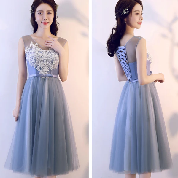 Abordable Bleu Ciel Transparentes Robe Demoiselle D'honneur 2018 Princesse Appliques En Dentelle Noeud Ceinture Thé Longueur Volants Dos Nu Robe Pour Mariage