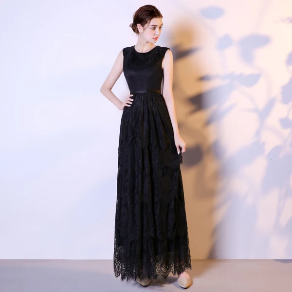 Modest / Simple Black Lace Evening Dresses 2018 Empire Scoop Neck Sleeveless Sash Floor-Length / Long Ruffle Formal Dresses