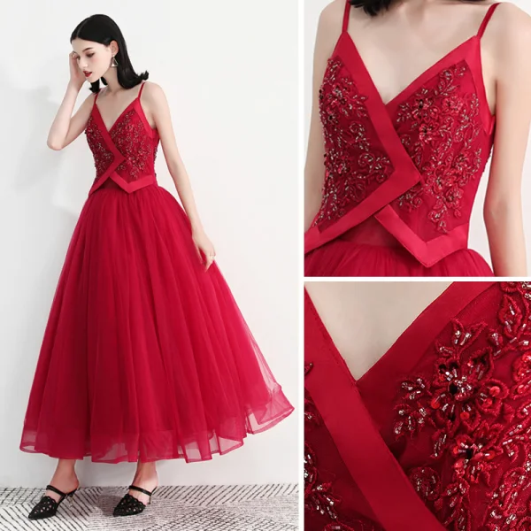 Modern / Fashion Red Prom Dresses 2018 A-Line / Princess Spaghetti Straps Sleeveless Beading Ankle Length Ruffle Backless Formal Dresses