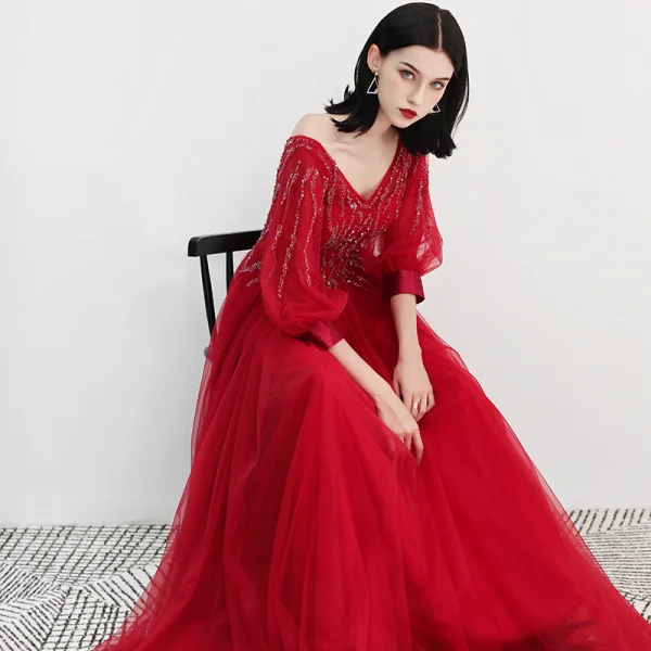 Elegant Burgundy Evening Dresses 2018 A-Line / Princess V-Neck 3/4 Sleeve Glitter Rhinestone Floor-Length / Long Ruffle Backless Formal Dresses