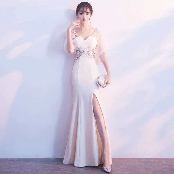 Chic / Beautiful Burgundy Evening Dresses 2018 Trumpet / Mermaid V-Neck 3/4 Sleeve Appliques Pierced Lace Split Front Floor-Length / Long Formal Dresses