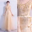 Élégant Doré Robe De Soirée 2018 Empire V-Cou 3/4 Manches Appliques En Dentelle Paillettes Perlage Ceinture Longue Volants Dos Nu Robe De Ceremonie
