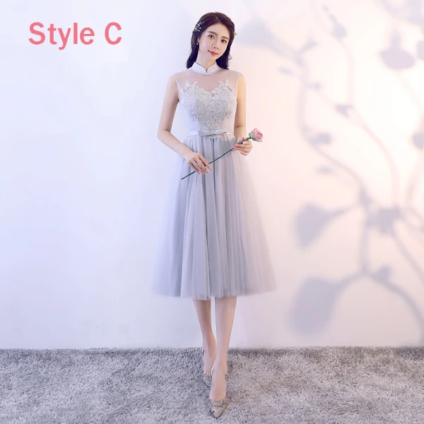 Abordable Gris Transparentes Robe Demoiselle D'honneur 2018 Princesse Appliques En Dentelle Noeud Ceinture Thé Longueur Volants Dos Nu Robe Pour Mariage