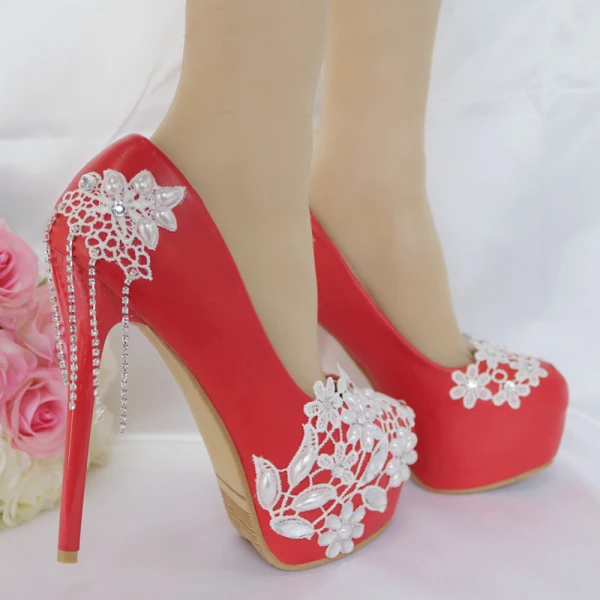 Stunning White Pearl Rhinestone Lace Flower Wedding Shoes 2022 14 cm Stiletto Heels Round Toe Wedding Pumps High Heels