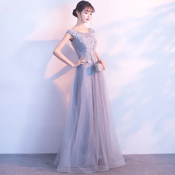 Chic / Belle Gris Robe De Bal 2017 Princesse Encolure Dégagée Sans Manches Appliques En Dentelle Longue Dos Nu Robe De Ceremonie