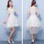 Hög Låg Champagne Tärnklänningar 2018 Prinsessa Appliqués Blomma Rosett Skärp Asymmetrisk Ruffle Halterneck Klänning Till Bröllop