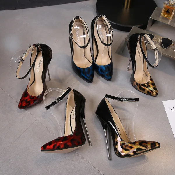 Unique Karneval Club Pumps 2020 Knöchelriemen 16 cm Stilettos Spitzschuh Pumps