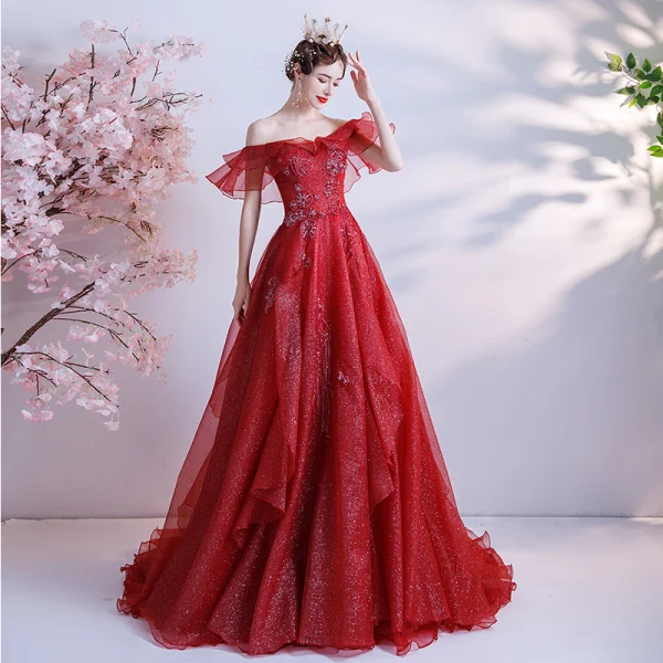 Sparkly Fashion Red Prom Dresses 2021 A-Line / Princess Off-The-Shoulder Handmade Beading Crystal Rhinestone Short Sleeve Backless Floor-Length / Long Formal Dresses
