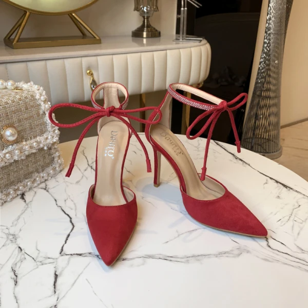 Schöne Schwarz Cocktail Sandalen Damen 2020 Strass Knöchelriemen Schleife 10 cm Stilettos Spitzschuh Sandaletten