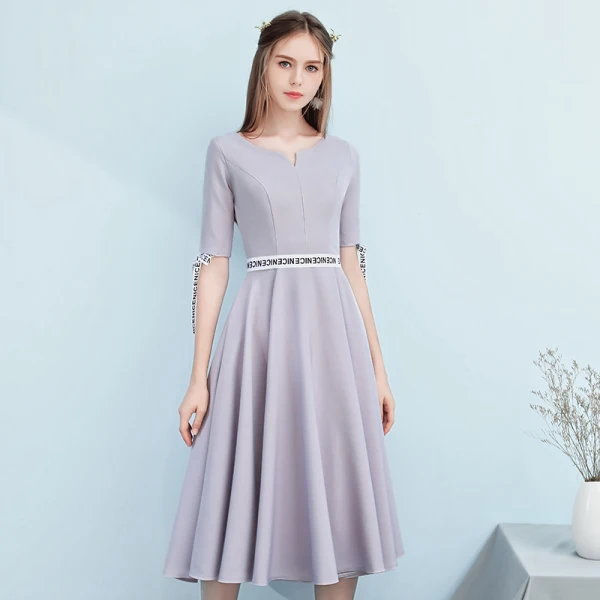 Simple Gris Robe Demoiselle D'honneur 2018 Princesse Sans Manches Dos Nu Thé Longueur Robe Pour Mariage