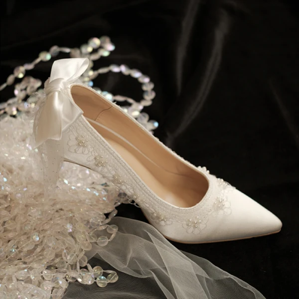 Elegant Chic / Beautiful Ivory Wedding Shoes 2020 Bow Pearl 7 cm Stiletto Heels Pointed Toe Wedding Pumps