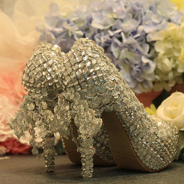 Charming Silver Rhinestone Wedding Shoes 2020 Leather Waterproof 12 cm Stiletto Heels Pointed Toe Wedding Pumps