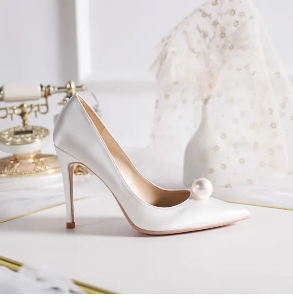 Chic Ivoire Perle Chaussure De Mariée 2020 Cuir 10 cm Talons Aiguilles À Bout Pointu Mariage Escarpins
