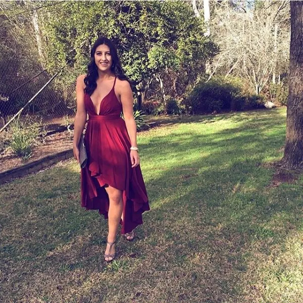 Chic / Belle Bordeaux Robes longues 2018 Princesse Noeud Asymétrique Bretelles Spaghetti Fond croisé plongeant Sans Manches Vêtements Femme