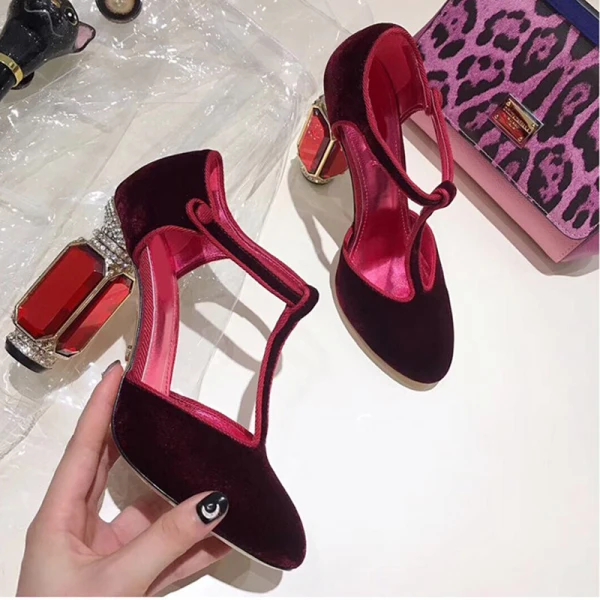 Charmant Vert Foncé Promo Faux Diamant Daim Sandales Femme 2021 Cuir 10 cm Pierres précieuses synthétiques Talons Épais T-Strap À Bout Rond Talons Hauts