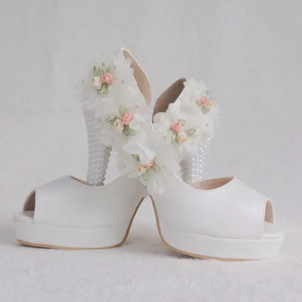 Elegant White Wedding Shoes 2018 Appliques Rhinestone Pearl 11 cm Stiletto Heels Open / Peep Toe Wedding High Heels