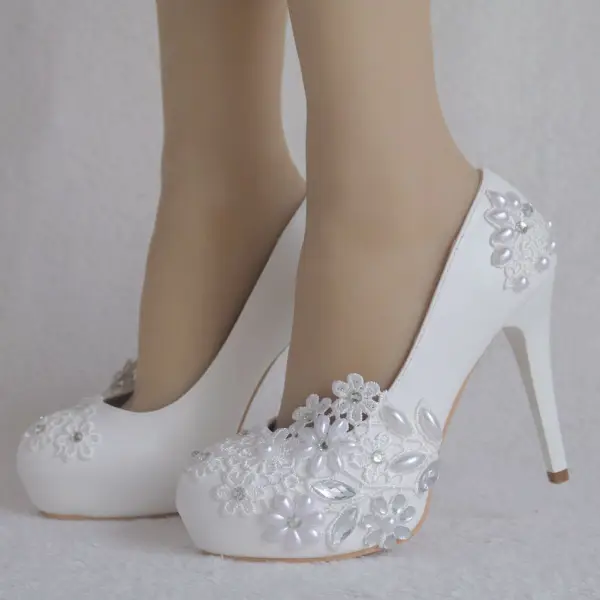 Chic / Beautiful White Wedding Shoes 2018 Lace Pearl Rhinestone 11 cm Stiletto Heels Round Toe Wedding Pumps