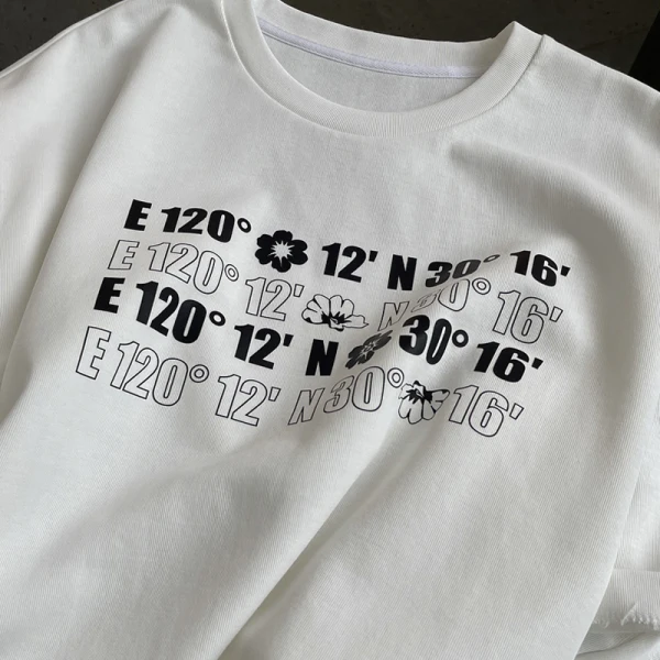 Mode Été Désinvolte Femme Noire Blanche Impression Coton Ample T-Shirts 2021 Encolure Dégagée Manches Courtes Hauts pour Femmes T-shirt