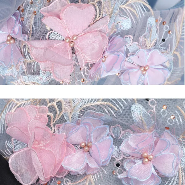 Chic Bleu Ciel Robe De Bal 2021 Princesse Bretelles Spaghetti Perle En Dentelle Fleur Appliques Volants Manches Courtes Ceinture Noeud Longue Dos Nu Robe De Ceremonie