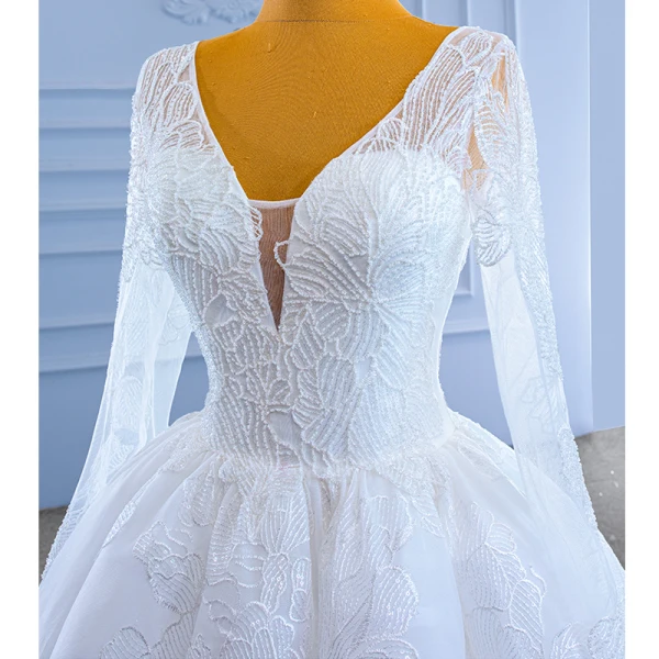 Haut de Gamme Blanche Perlage Paillettes Robe De Mariée 2022 Robe Boule V-Cou Manches Longues Dos Nu Longue Mariage