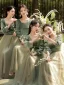 Modest / Simple Olive Green Velour Bridesmaid Dresses 2022 Bridesmaid A-Line / Princess Square Neckline 3/4 Sleeve Backless Floor-Length / Long Wedding Party Dresses