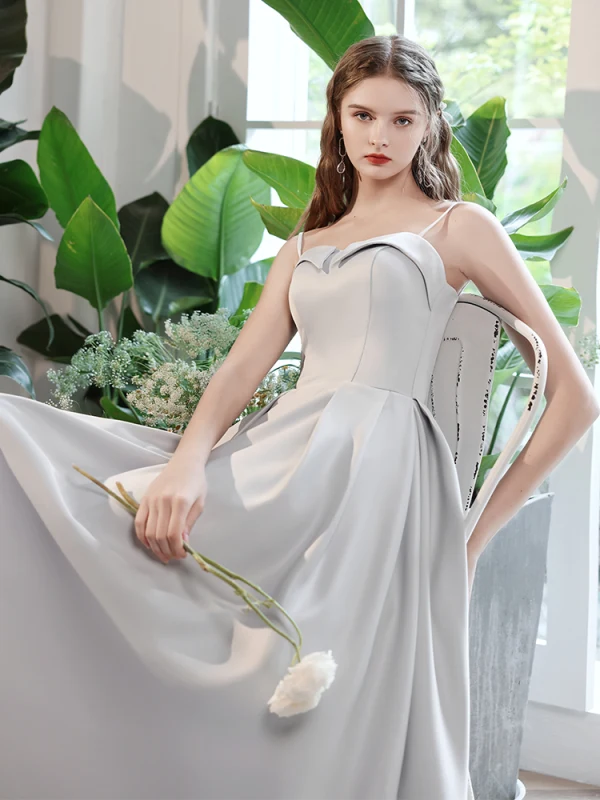 Modest / Simple Grey Satin Bridesmaid Dresses 2021 A-Line / Princess Short Sleeve Backless Floor-Length / Long Wedding Party Dresses