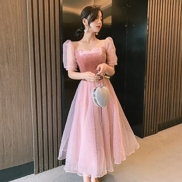 Chic / Belle Rougissant Rose Daim Robe Demoiselle D'honneur 2021 Princesse Encolure Carrée Manches Courtes Dos Nu Thé Longueur Robe Pour Mariage