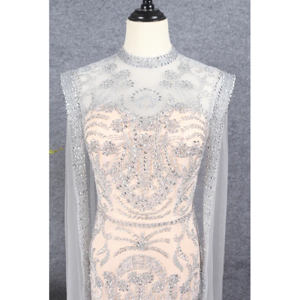 Haut de Gamme Champagne Fait main Perlage Robe De Soirée 2021 Trompette / Sirène Col Haut Manches Longues Cristal Paillettes Longue Soirée Robe De Ceremonie