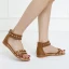 Romain Beige Plage Plate Sandales Femme 2021 Rivet Bride Cheville Peep Toes / Bout Ouvert Sandales