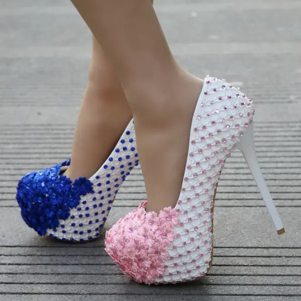 Lovely Blushing Pink Wedding Shoes 2018 Lace Flower Rhinestone 14 cm Stiletto Heels Round Toe Wedding Pumps