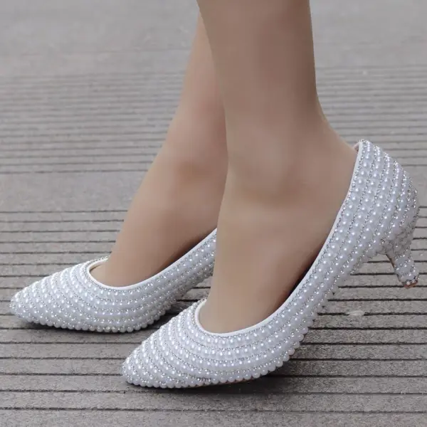 Modern / Fashion White Wedding Shoes 2018 Beading Pearl Rhinestone 3 cm Stiletto Heels Pointed Toe Low Heel Wedding Pumps