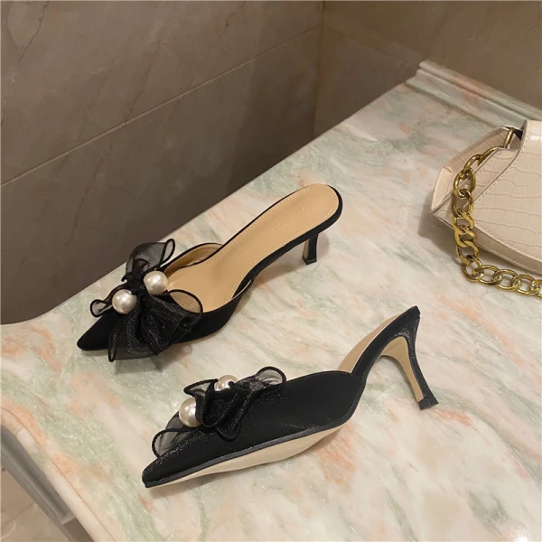 Fashion Black Street Wear Womens Sandals 2021 Pearl Bow 7 cm Stiletto Heels Pointed Toe Slipper & Flip flops High Heels
