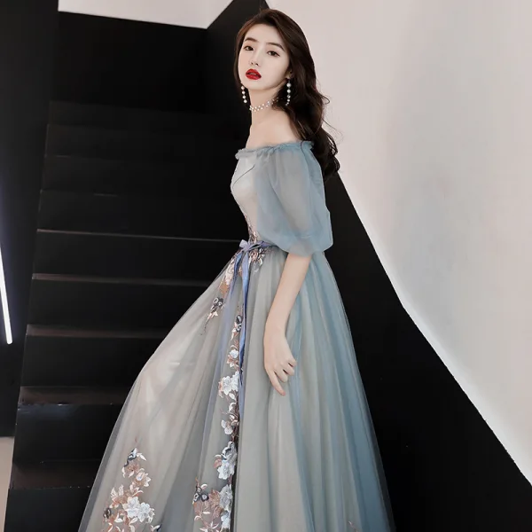 Chic / Beautiful Grey Evening Dresses 2019 A-Line / Princess Off-The-Shoulder Lace Flower Bow Short Sleeve Backless Floor-Length / Long Formal Dresses