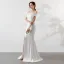 Chic / Belle Couleur Unie Ivoire Robe De Soirée 2019 Trompette / Sirène De l'épaule Faux Diamant En Dentelle Fleur Manches Courtes Dos Nu Fendue devant Longue Robe De Ceremonie
