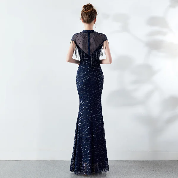 Classy Burgundy Evening Dresses 2019 Trumpet / Mermaid Scoop Neck Beading Tassel Sequins Short Sleeve Floor-Length / Long Formal Dresses