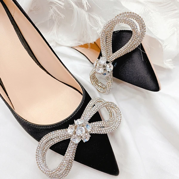Charmant Schwarz Abend Pumps 2021 Leder Strass Schleife 8 cm Stilettos Spitzschuh Pumps Hochhackige