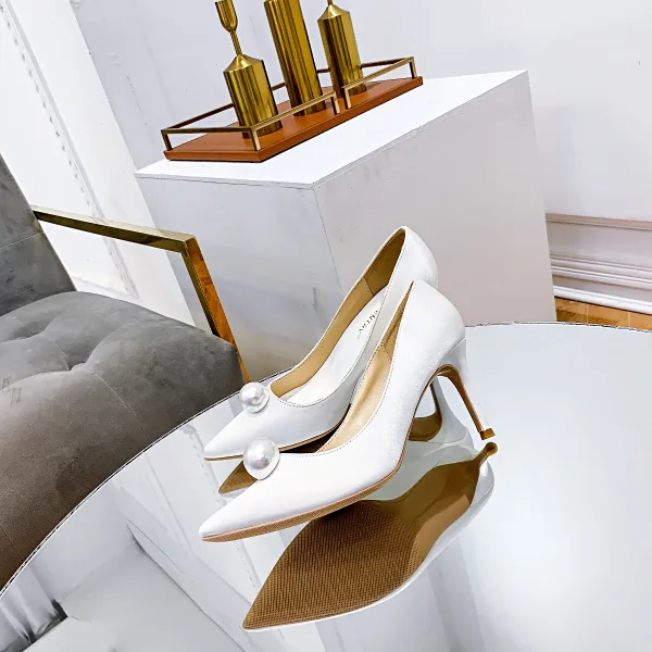 Élégant Ivoire Soie Satin Perle Chaussure De Mariée 2021 8 cm Talons Aiguilles À Bout Pointu Mariage Escarpins Talons Hauts