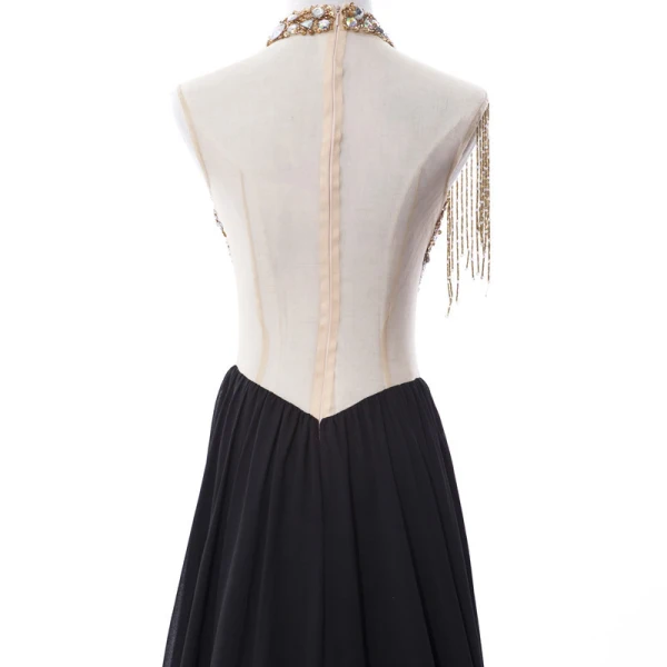 Glittrande Aftonklänningar 2017 Ärmlös Beading Kristall Paljetter Chiffong Rhinestone Tassel Formella Klänningar Svep Tåg