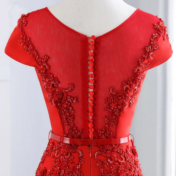 Schöne Rot Abendkleider 2018 Mermaid Perlenstickerei Pailletten Schleife Mit Spitze Blumen Rundhalsausschnitt Ärmel Sweep / Pinsel Zug Festliche Kleider