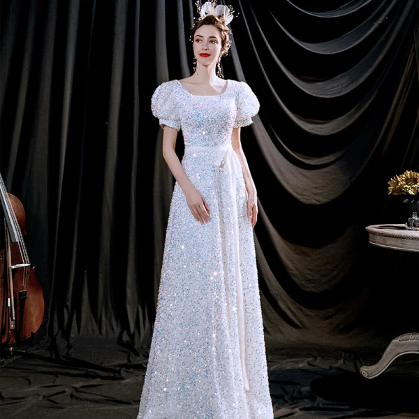 Scintillantes Blanche Robe De Soirée 2021 Princesse Encolure Dégagée Paillettes Manches Courtes Dos Nu Longue Robe De Ceremonie