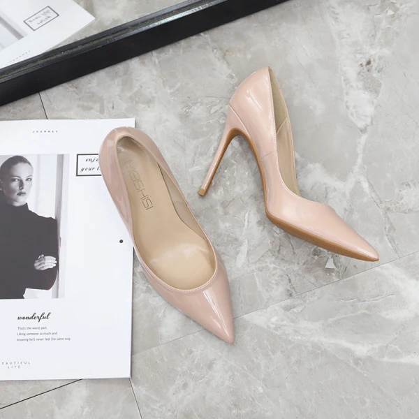 Schöne Schwarz Büro OL Pumps 2020 Lackleder 10 cm Stilettos Spitzschuh Pumps