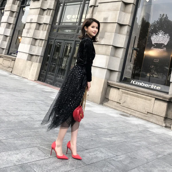 Simple Nues Vêtement de rue Chaussures Femmes 2020 Satin 10 cm Talons Aiguilles À Bout Pointu Talons