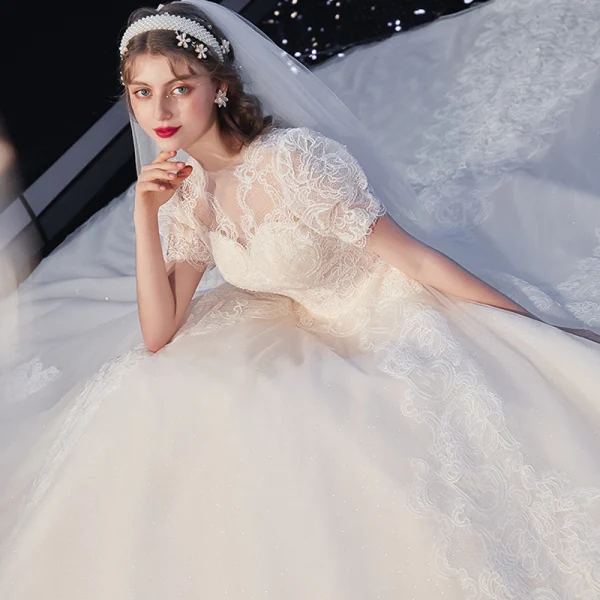High-end Ivory Lace Flower Wedding Dresses 2020 Ball Gown Scoop Neck Beading Pearl Short Sleeve Covered Button Cathedral Train