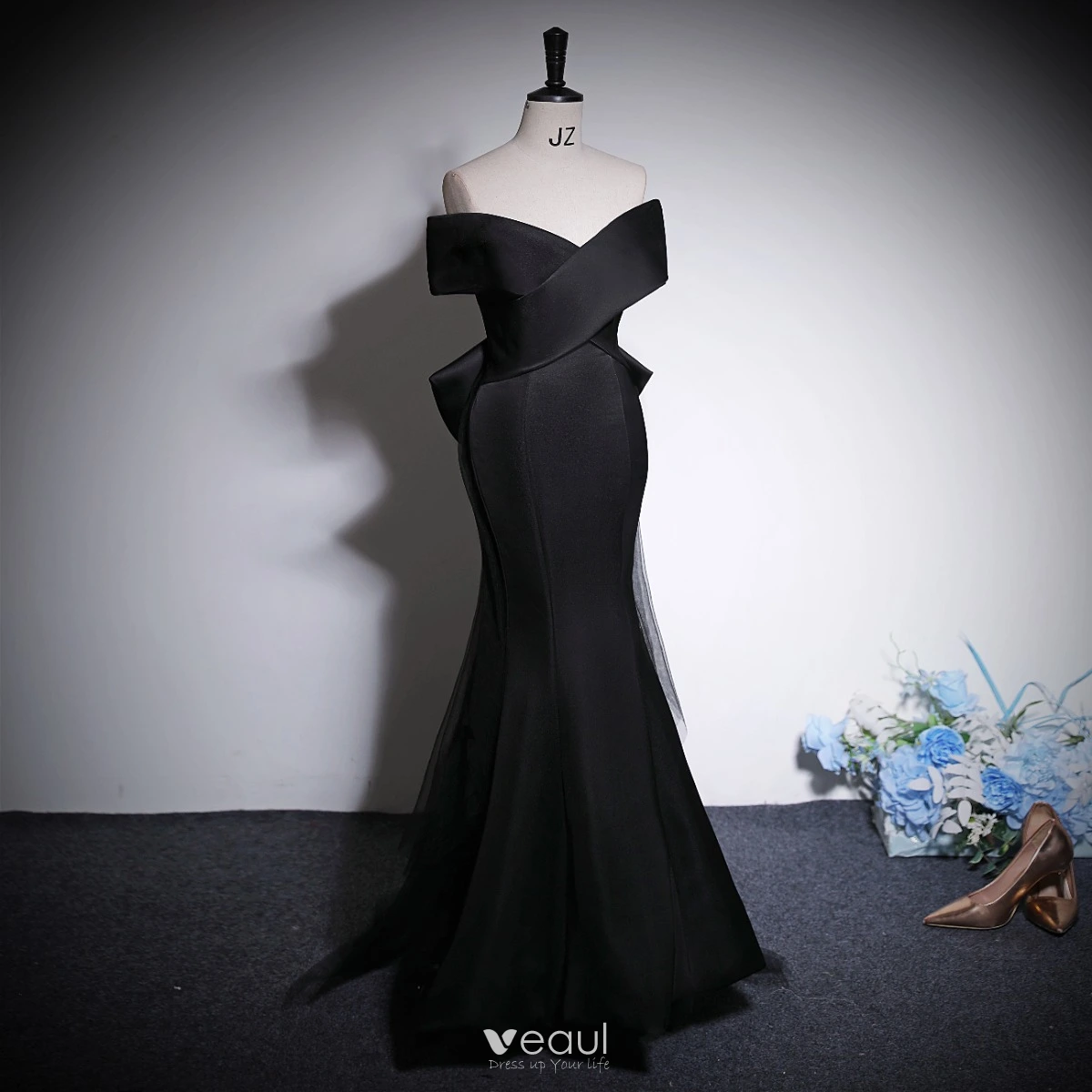 Fashion Black Prom Dresses 2023 Trumpet Mermaid Off-The-Shoulder Sleeveless Backless Bow