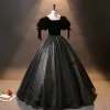Vintage / Retro Black Velvet Glitter Princess Prom Dresses 2024 Square Neckline Quinceañera Spring Short Sleeve Formal Dresses