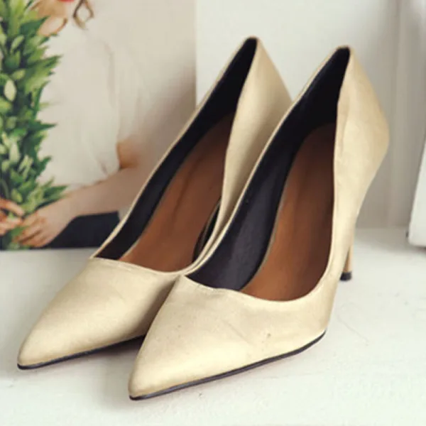 Simple Noire Demoiselle D'honneur Escarpins 2020 Satin 10 cm Talons Aiguilles À Bout Pointu Escarpins
